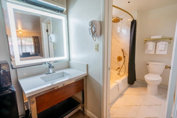 Sands Inn & Suites image 16